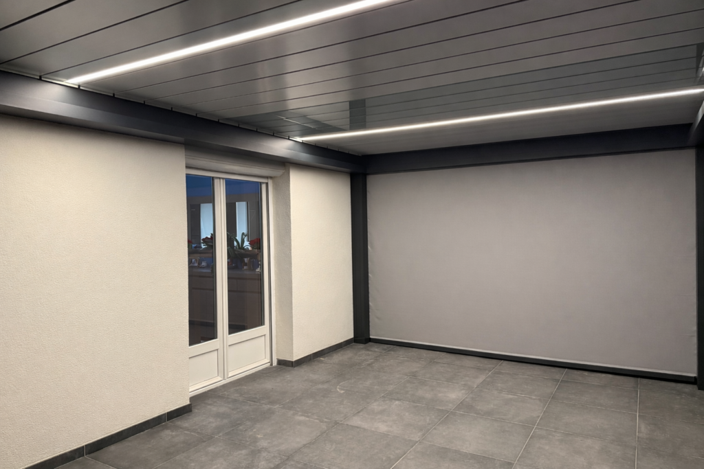 Espace extérieur moderne et épuré